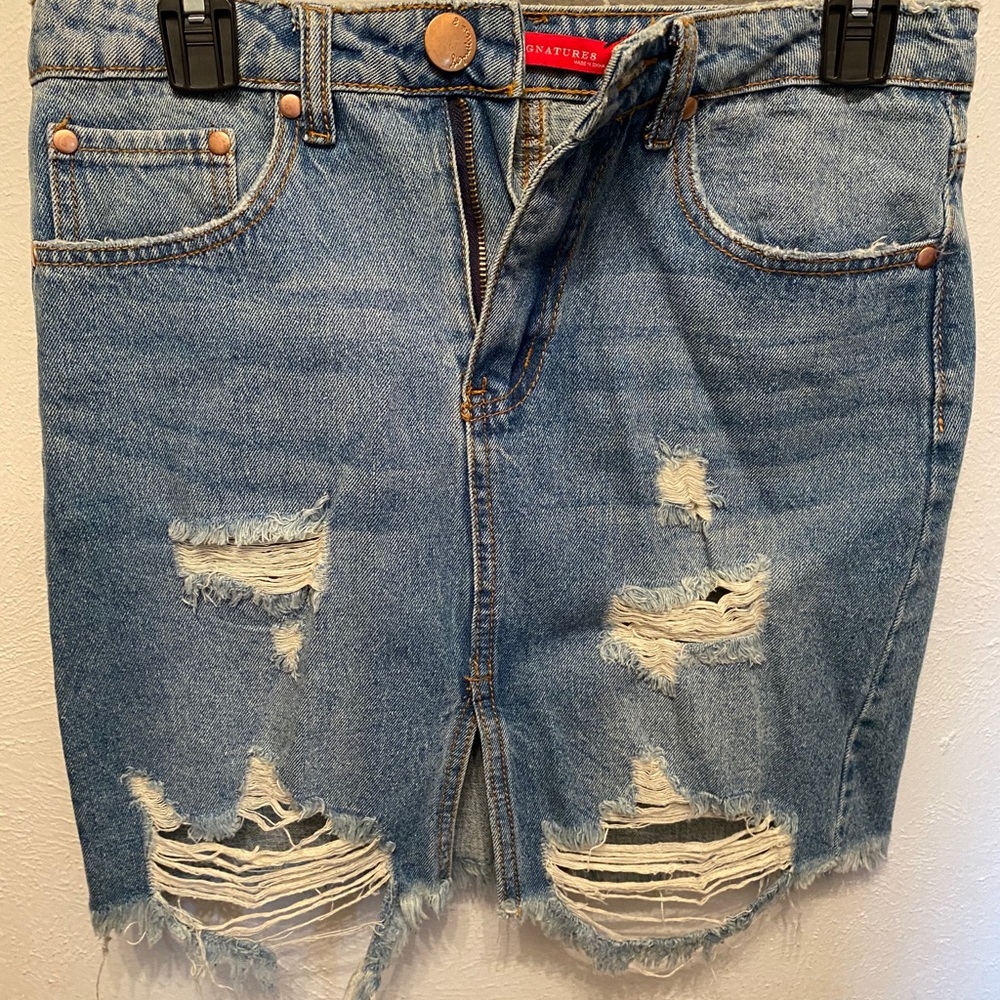Denim skirt